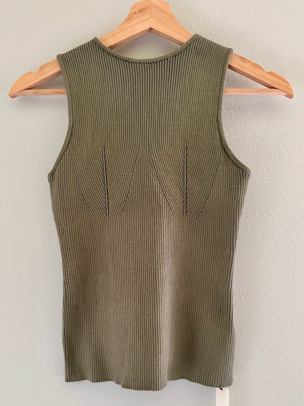 Commense Olive Ribbed Knit Sleeveless Tank